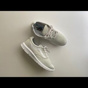 Women’s Vans - Mint Green